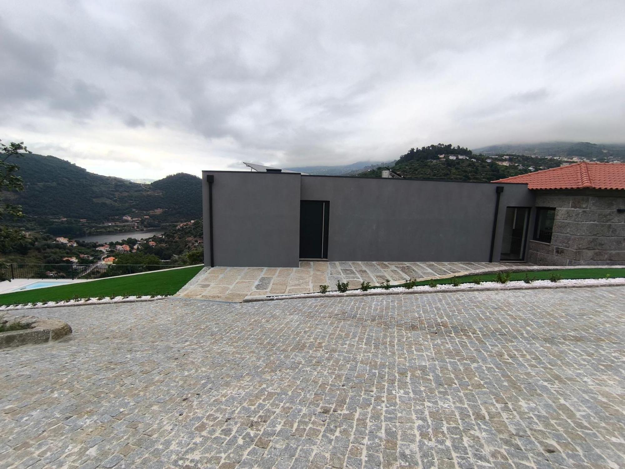 Quinta Do Tojo Farm stay Alufinha
